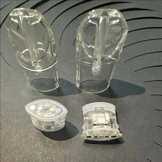 SP2S 煙彈空殼展示圖，包含透明煙倉與霧化芯底座細節，適用於一代通用主機。